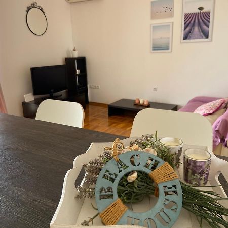 Apartment Iris & Elena Pinezići Εξωτερικό φωτογραφία